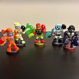 Legend of Akedo Ultimate Arcade Warriors Figures bundle lot of 5